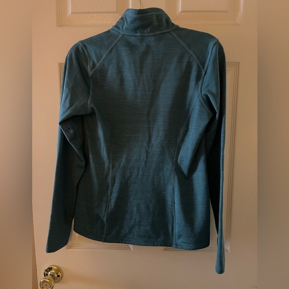 The North Face 1/4 zip • Womens Small - Picture 3 of 6